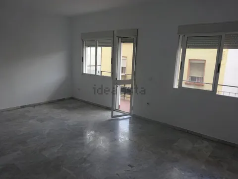 Piso de 100 m² en Sevilla