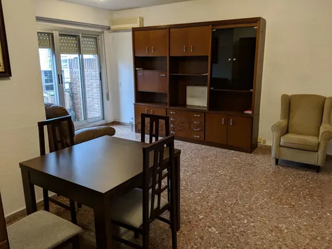 Wohnung 106 m² in Valencia
