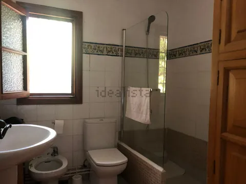Haus 420 m² in Nàquera / Náquera