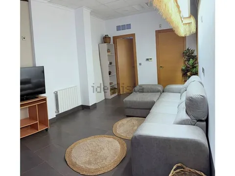Pis de 80 m² a Ador