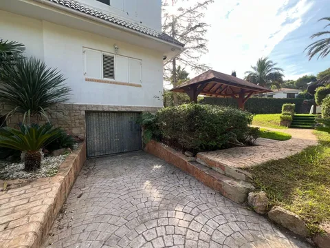 Casa 303 m² a Paterna