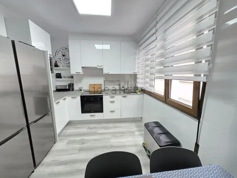 Chambre à louer, Gijón / Xixón