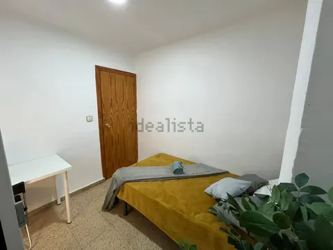 Habitació de lloguer, Saragossa (3/5)