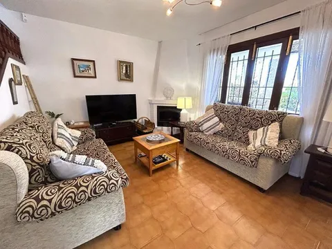 Casa de 110 m² a Oriola