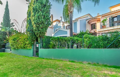 Casa de 250 m² en Marbella