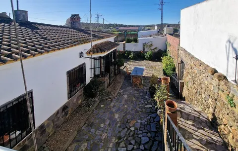 Casa de 227 m² a Higuera de Vargas