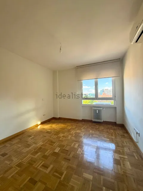 Wohnung 186 m² in Madrid