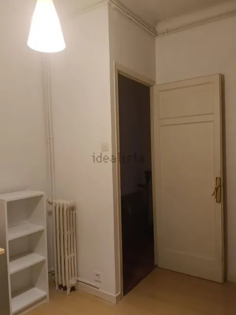 Habitació de lloguer, Barcelona (3/11)