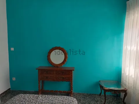 Quarto para alugar, Alcantarilla