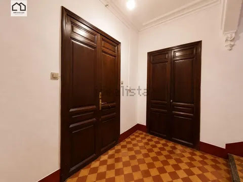 Flat 115 m² in Sax