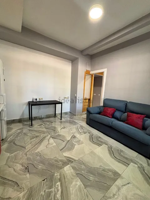 Wohnung 48 m² in Madrid (2/9)