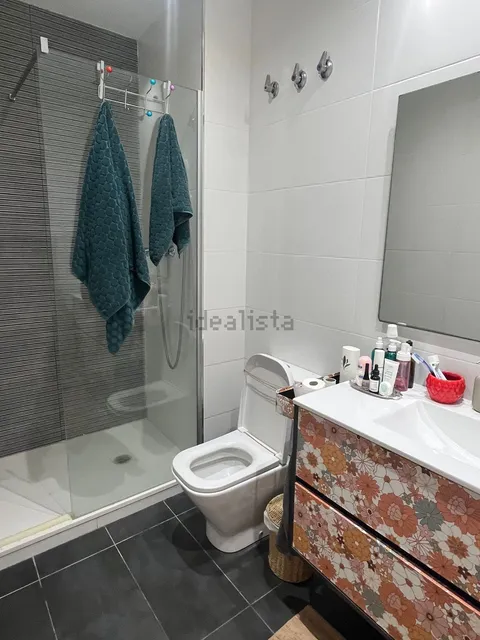 Квартира 59 м² в Барселоне (2/9)