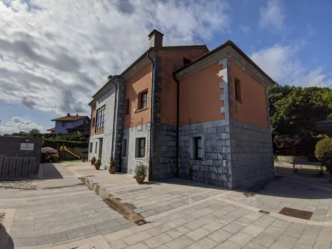 Pis de 90 m² a Llanes