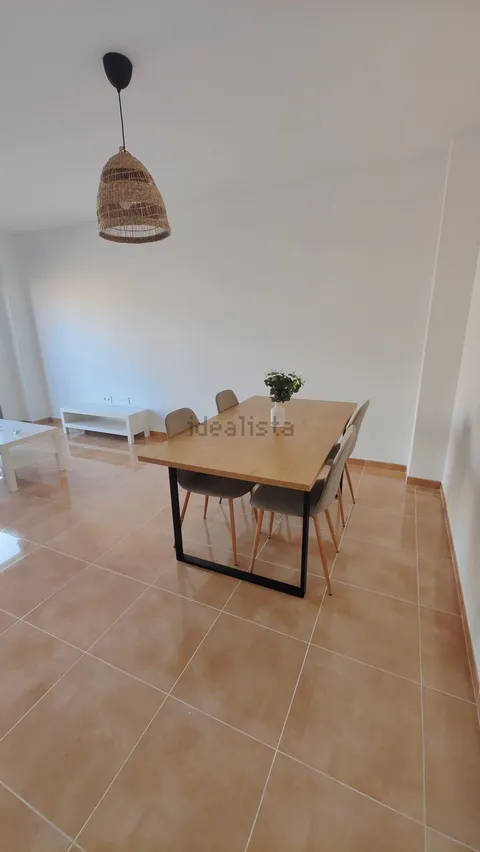 Pis de 80 m² a Vícar