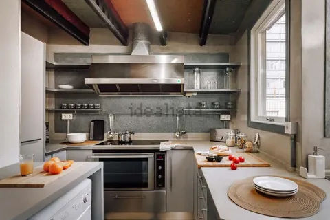 Room for rent, Barcelona