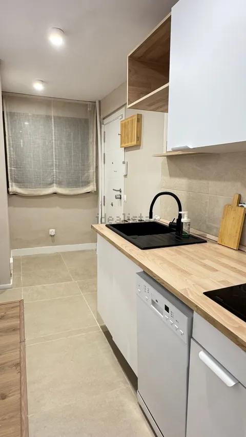 Habitació de lloguer, Madrid