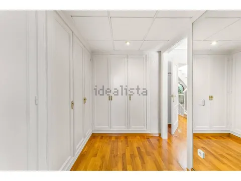 Будинок 300 м² у Alacant / Alicante