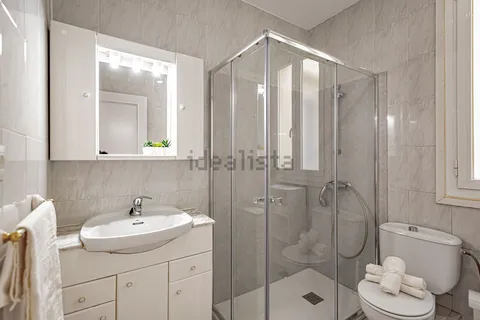 Wohnung 107 m² in Madrid