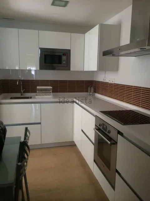Pis de 85 m² a Còrdova