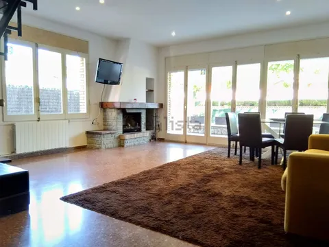 Casa de 235 m² a Castelldefels