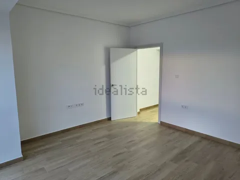 Apartamento 110 m² em Silla (3/16)