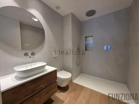 Pis de 70 m² a Pontevedra
