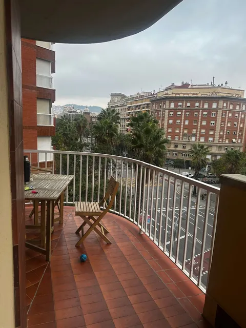 Habitació de lloguer, Barcelona (2/4)