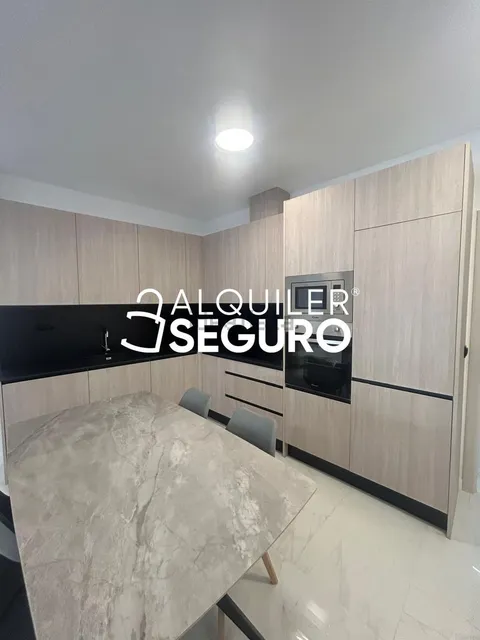 Piso de 80 m² en Alhendín (2/19)