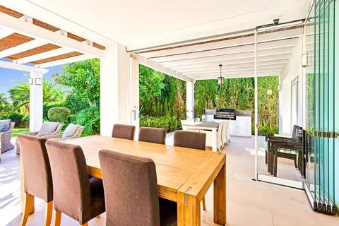Casa de 303 m² a San Roque