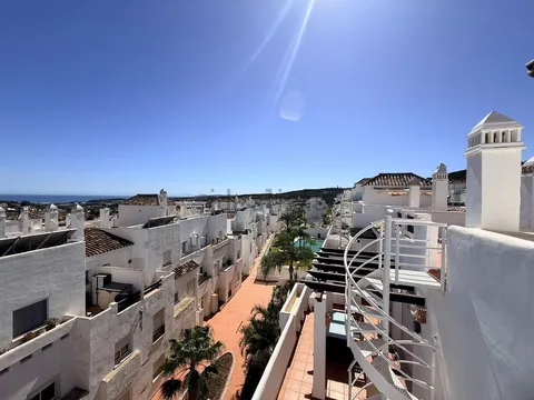 Appartement 105 m² à Estepona (2/16)