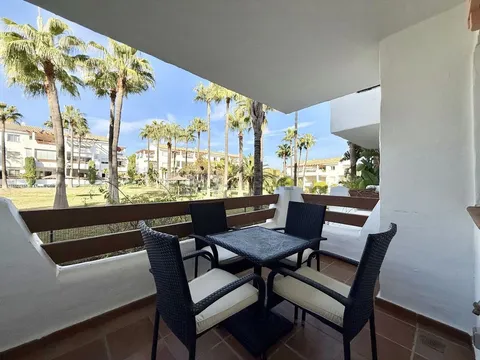 Pis de 90 m² a Estepona