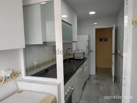 Pis de 80 m² a Dos Hermanas