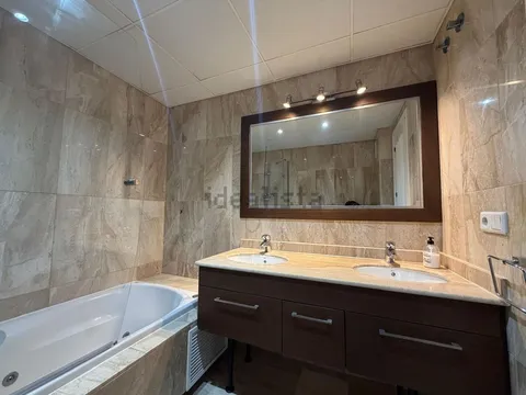 Pis de 192 m² a Estepona