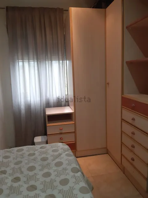 Quarto para alugar, Badalona (2/4)