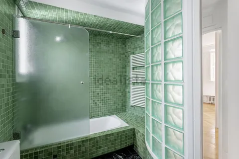 Wohnung 140 m² in Madrid