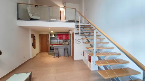 Flat 55 m² in Madrid (2/26)
