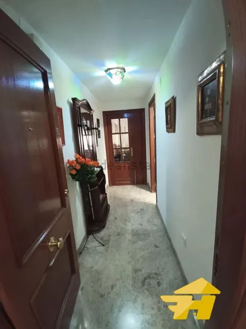 Pis de 85 m² a Còrdova