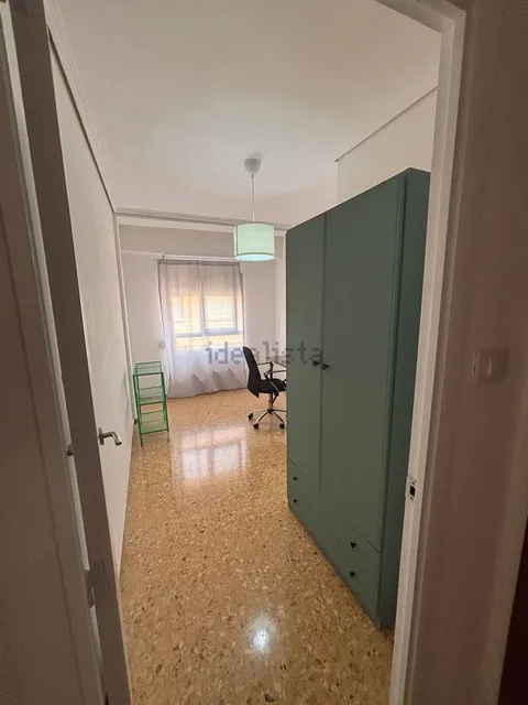 Wohnung 90 m² in Valencia