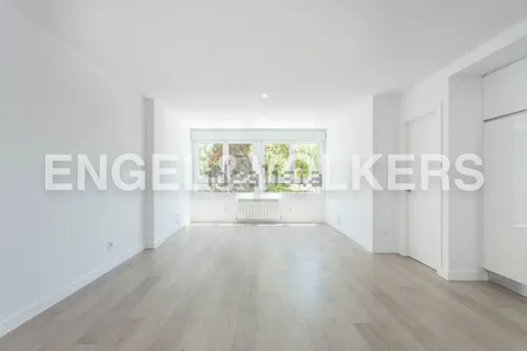 Apartamento 128 m² em Madrid (4/29)
