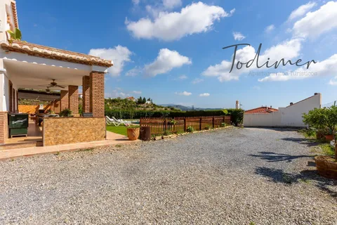 House 250 m² in Molvízar