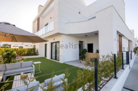Casa de 280 m² en Estepona