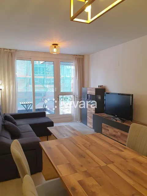 Flat 82 m² in Madrid