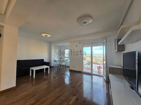 Pis de 90 m² a València