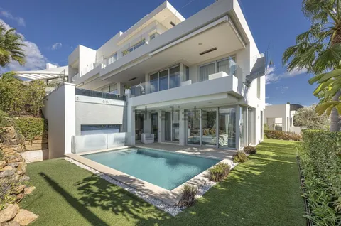 House 700 m² in Marbella