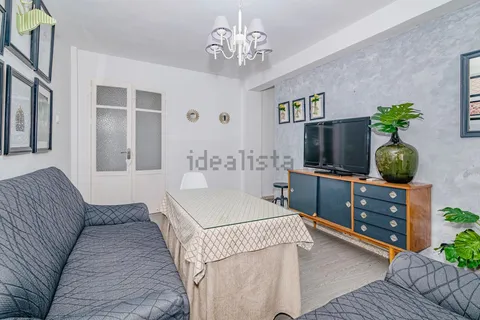 Flat 95 m² in Loja