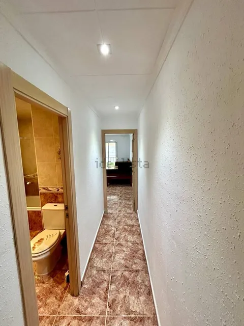 Habitació de lloguer, Badalona (2/11)