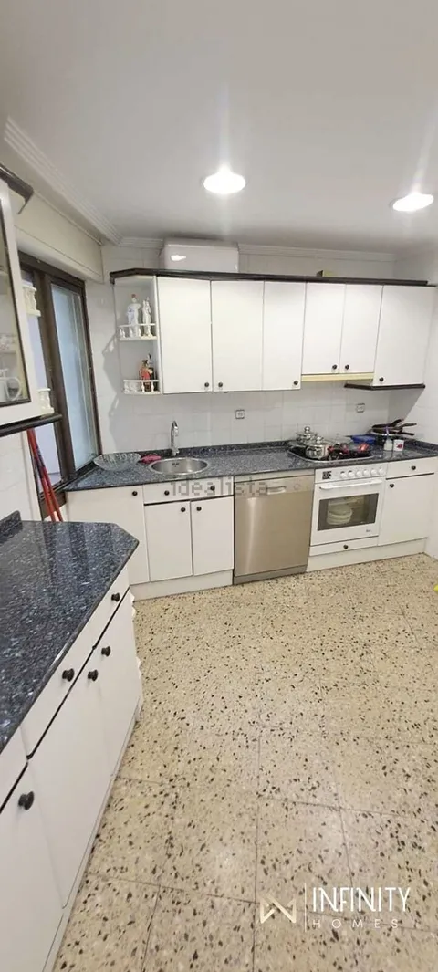 Flat 118 m² in Santurtzi