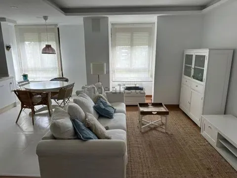 Appartement 100 m² à Logrogne