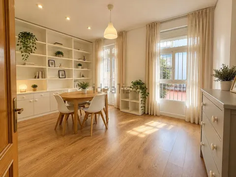 Pis de 73 m² a València