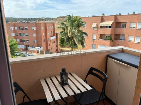 Pis de 100 m² a Camas